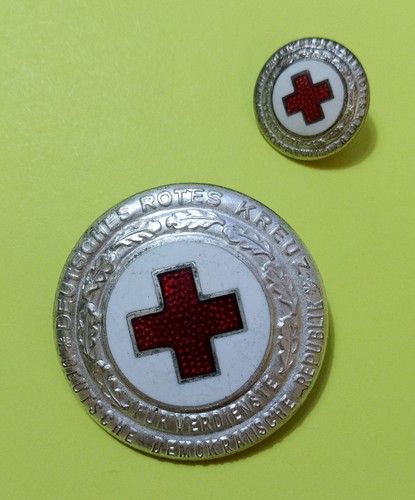 Brosche deutsches rotes - brosche, kreuz