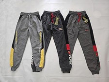 Kinder Jogginghosen Paket NEU Jungen Jogginghose 122/128 Hosen 3Tlg Sporthose