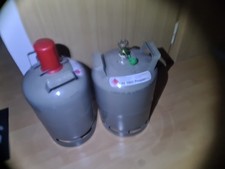 2 Leere 11kg Propangasflasche, Grau