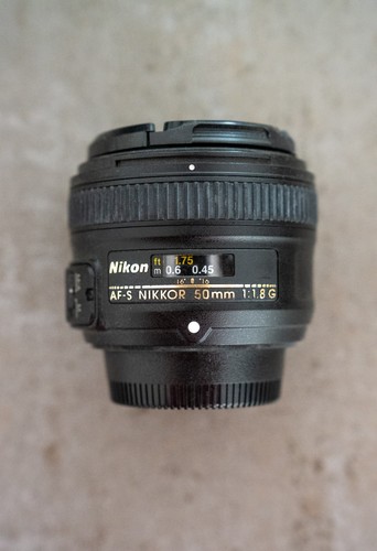 Nikon nikkor f 1 8 - af-s, f/1.8