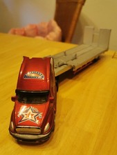 MAISTO TRUCK - LKW - SATTELSCHLEPPER - AUTOTRANSPORTER - 32 cm lang - ROT