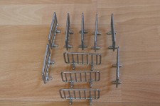 Absperrzaun aus Metall  10 Stk. Maßstab 1/32