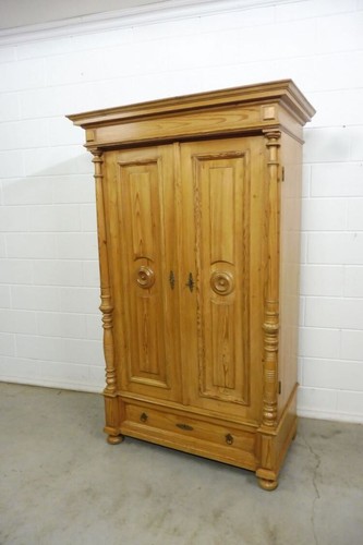 Antiker schrank küchenschrank - antiker,