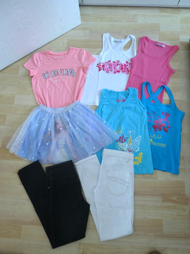 Süßes mädchen kleiderpaket - süßes,