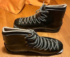 alte Männer Leder-Skischuhe, Blizzard, 1950/55, Zwiegenäht, Lederfutter; Gr. 46