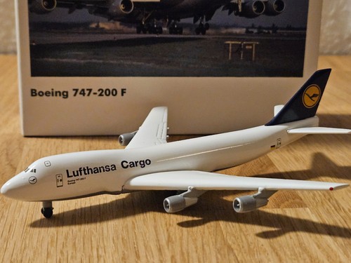 Lufthansa cargo boeing 747 200 - boeing, 747-200