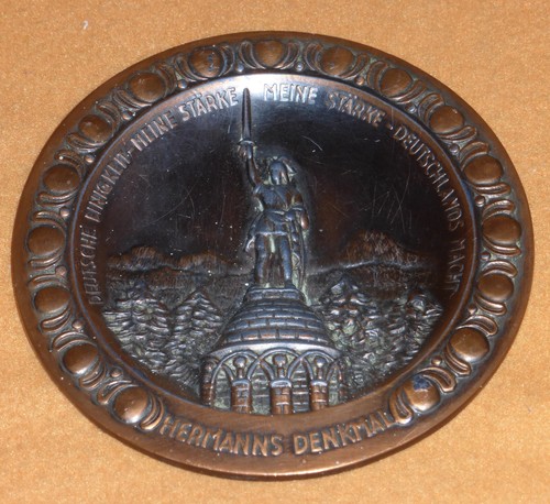 Arminius hermanns denkmal - hermanns,