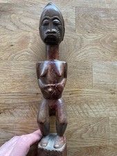 Afrikanische Holzfigur –