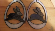 2er Set dekorative Anhänger,Fensterbild "HASE IM EI", Tiffany, Handarbeit