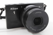 Nikon 1 J4 10-30mm PD-Zoom Kit