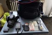 Canon EOS 350D DigitalKamera mit Objektiv 18-55mm| Schwarz