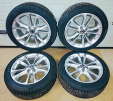 4x Winterreifen 235/45R17 + VW