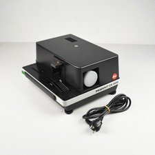 ERNST LEITZ PRADOVIT CA 1500 - Diaprojektor - Typ 031-049.406