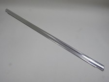 Mercedes Benz Heckflosse W110, W111 Zierleiste Tür links hinten # 110 728 01 30