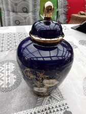 Deckelvase in Kobaltblau mit