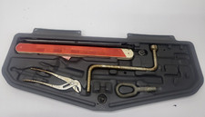 BMW 5er E39 Limousine  Bordwerkzeug Werkzeug Werkzeugkasten Heckklappe   (30)