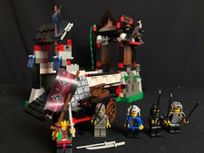 Lego 6089 Stone Tower Bridge