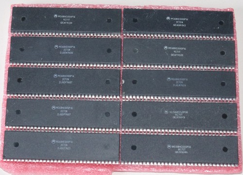 Motorola mc68hc000p16 dip64 - mc68hc000p16,