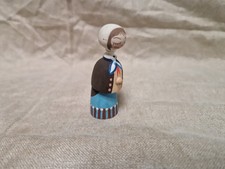 alte schöne Holzfigur für