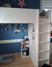 Ikea Stuva / Smastad Hochbett inkl. Lattenrost, Schreibtisch und Matratze