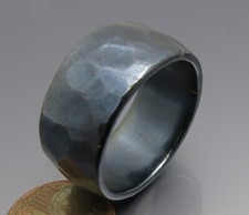 REIF-DESIGN - GEHÄMMERTER