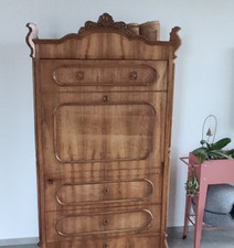 Antiker hoher holzschrank - antiker,