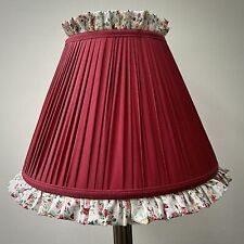 Rosso Rot Rose Blumen Gerafft