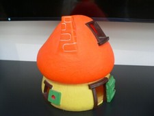 altes großes Schlumpf - Haus, W.Germany, Bully / Peyo orange gelb 70er  80 Jahre