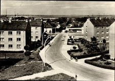Ak Querfurt im Saalekreis, Bertha von Suttner Straße, Wohnhäuser - 11053424