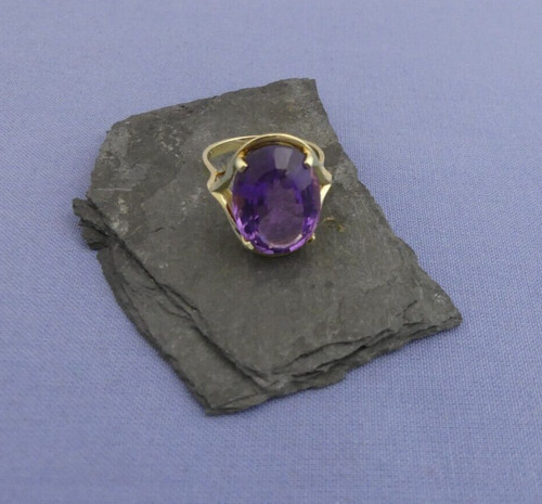 Ring mit großem amethyst - großem,