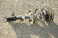 Vederbein  vorne links NISSAN