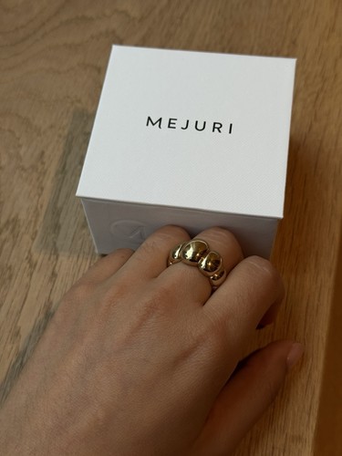 Mejuri puffy charlotte ring - mejuri,