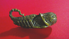 altes Amulett, Skorpion auf