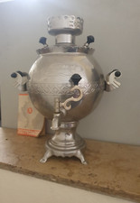 Alter russischer Samowar mit