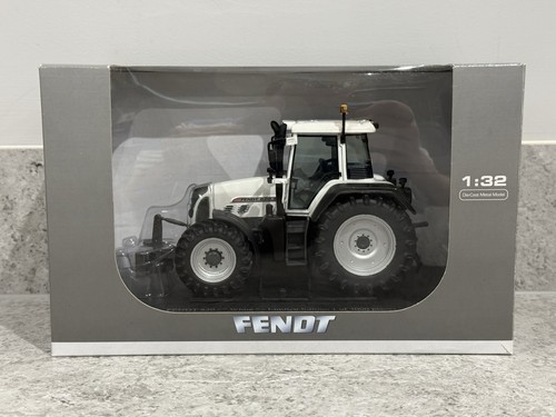 Universal hobbies fendt 820 - universal,