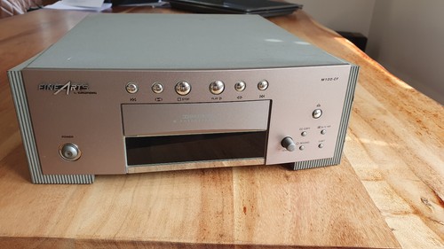 Grundig fine arts m100 - grundig,