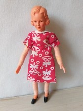 Caco Biegepuppe Dame in rot weißem Kleid Puppenstube 60er Jahre M 1:12