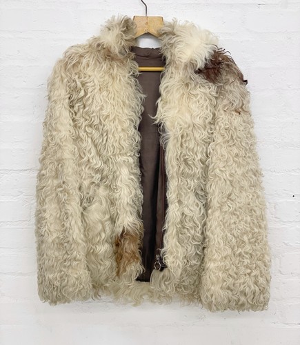 Vintage creme mongolisch