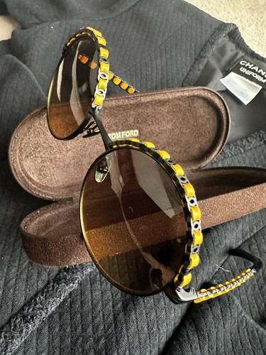 Chanel coco mark - mark, round