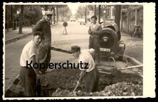 FOTO POSTKARTE LEVERKUSEN STRASSENBAU PRESSLUFTHAMMER SCHAUFEL road building Arb