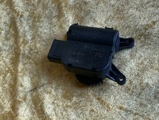 VW Polo 9N Stellmotor Heizung / Lüftung 0132801357 BOSCH