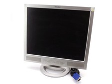 Yakumo 700P 17" XPT 43cm 1280x1024 5:4 LCD TFT VGA Monitor Flachbildschirm