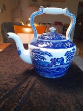 Spodes Tower Copeland  England ,Teekanne für eine Menge Tee .