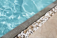 Pool Umrandung Granit