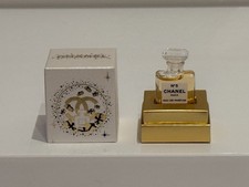 Parfüm-Miniatur N°5 von Chanel - Weihnachten, VIP-Geschenk, sehr edle Verpackung