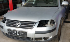 VW Passat 3BG 1.9 TDI , AUS/GUS, LA7W Schlachtfest, 0603/614 hier 1x Radschraube