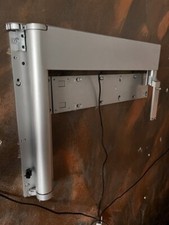 Bang & Olufsen BeoVision Avant 55 Motor-Wandhalterung