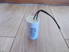 12 uF Kondensator z.B für