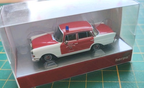 Herpa 097215 mercedes - herpa, 200