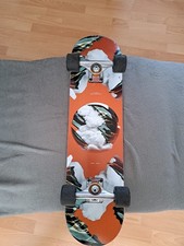 Titus Skateboard, 1 Jahr alt, minimale Gebrauchsspuren, Preis verhandelbar 